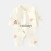 풀오버 LAWADKA 0-6 MONTH NEWBORN BAVY BOY BOY ROMPER COTTON SOFON SOFT 유아 점프 슈트 여아를위한 캐주얼 인쇄물 소년 봄 가을 H240508