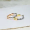 Tiff Ring Designer Femmes Bagues de qualité supérieure Bague de tête de verrouillage en forme de U Tube carré irrégulier coloré Mode personnalisée Bague simple Gravure Bague d'amoureux polyvalente