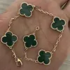 Van Jewelrys Bracelet Van Clover Bracelet Van Four Leaf Clover Designer Clef Cleef Bracelets bracelets de créateurs de luxe Bracelet Van Clover style de luxe léger nouveau fo