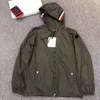 designerskie kurtki NFC Bomber przednia kurtka z kapturem Obiterwear Street Street Spring and Autumn Pleats