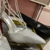 Sandalias de tacón alto de diseñador para mujer, tacones altos delgados con incrustaciones de cristal puntiagudo, correas lujosas y de moda, zapatos de vestir con tacón expuesto de cuero genuino, zapatos de fiesta