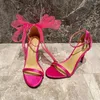 Sandálias Bow Knot High Heel Flat Buckle Mulheres Finas 2024 Primavera e Verão