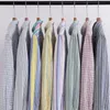 プラスサイズのポロ長袖シャツ100％コットンオックスフォードストライプスリムフィットフォーマルプレーンシャツ刺繍トップ240117