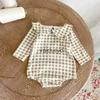 Sets 2023 Autumn New Baby Long Sleeve Bodysuit Newborn Cotton Peter Pan Collar Jumpsuit Solid Infant Girl Clothes Toddler Onesie H240508