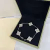 Projektantka Van Clover Jewelry Clef Cleef Bransoletka Four Leaf Clover Bracelets Fourleaf Luksusowy urok dla kobiet 18K Gold White Red Blue Mother of Pearl 4 Leaf Shining Crysta