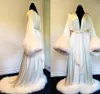 Kvinnor Winter Robe Nightgown Bathrobe Pyjamas Sleepwear With Fur Train Långärmare Jackor Bröllop Brudtärna Shawel7211033