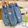Джинсы, коллекция 2023 года, корейские весенне-осенние детские штаны для маленьких девочек, джинсовые эластичные свободные эластичные брюки для маленьких девочек, детские джинсы для девочек