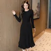 Autumn Winter Sticked Maternity Sweaters Chic ins elegant A Line Slim Dress Clothes For Pregnant Women Beading Ruffle Pregrancy 240117