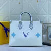 Luxurys designers väskor tygväska kvinnor handväskor damer designer äkta läder shopping väska lady clutch väska den tote väskan stor axel tote medelstora storlek