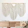 Large Macrame Wall Hanging Tapestry with Wooden Stick Hand-Woven Bohemia Tassel Curtain Tapestry Wedding Backgrou Boho Decor 240117