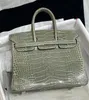 Shoulder Bags Pochette White Book Beach Tote Designer Bag Package Fashion Line Crocodile Leather Classic Large Capacity Customization 10A