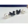 Blandad enkel 18K guldpläterad 925 Silver Luxury Letters Stud Märkesdesigners Geometriska berömda kvinnor Round Crystal Rhinestone Earring Wedding Swan