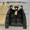 Designer Burberise Down Jacket Parkas Manteau de luxe Mode d'hiver Hommes et femmes Puffer Vestes Lettre Plaid Dames Classic Warm Top Jacket 348