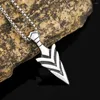 Pendentif Colliers Mode Simple Nordic Arrowhead Acier inoxydable Hommes Viking Spearhead Collier Amulette Vintage Bijoux Cadeau Drop