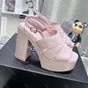 女性用プラットフォームのサンダルデザイナーシューズクラシックバックルパテントレザーハイヒールシューズ35-41フィッシュマウスローマバックストラップデザイナーサンダルウィズ