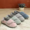 Tofflor Comwarm Flully Plush For Women Winter Warm Cotton Shoes Pregnant Inomhus Casual äldre hem Antislipssko