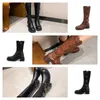 Diseñador de moda de marca Nuevas botas de nieve para mujeres de invierno para hombres, botines, botines 711 670