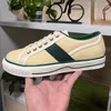 Chaussures designer Tennis 1977 Men Sneakers High Top Femme Chaussures Flat Rubber Trainers Broidered Platform Sneaker Vintage Canvas Trainer