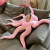 Octopus Throw Pillow Animal de peluche Lindo bebé Octopus Wearable Throw Pillow Jumbo Juguete de peluche grande Regalo de fiesta de cumpleaños para niños 240117