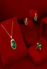 Natural Emerald Gemstone Gold Necklace Pendant 14K Gul smycken Set Ring Studörhängen för kvinnor Bröllopsmyckelarmband 3442307