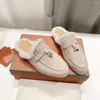 Pantofole Scarpe calde in lana per donna Uomo Autunno Inverno Mocassini piatti in pelle scamosciata naturale per bambini Decorazione in metallo Cucito di design