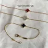 Van Jewelrys Van Clover Bracelet Van Four Leaf Clover Bracelet Designer Clef Cleef Bracelets Van Clover bracelet designer bracelets 3Colors Fashion Design Double S