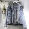 Cappotto da donna in pelle sintetica in ecopelle Pelliccia sintetica Cappotto invernale in denim vintage Cappotto spesso da donna con cappuccio Cappotto invernale monopetto Tasche con patta Cappotto invernale YQ240116