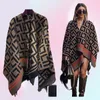 2022 European and American new highend opencut women autumnwinter scarf cape scarfs shawls6911032