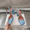 اسم العلامة التجارية Amina Muaddi Sandals Charlotte Satin Pump Heels Cheels Shoes أحذية 95 مم حزام الكاحل الكريستال مربع أصابع مربع مكتنزة 100 ٪ أحذية الحرير الحقيقية الحجم 35-42