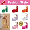 Tasarımcı Topuklar Zarif Gelin Gelinlik Ayakkabı Lady Sandals Beyaz Tıknaz Yüksek Deri Lüks Kadın Platform Sandal Kaydırıcıları Eur35-42