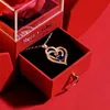 Gåva till kvinnor Eternal Rose Present Box /W Heart Necklace I Love You to the Moon and Back Flower Jewelry Box för Valentine Wedding 240117