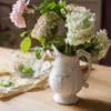 Vases Vintage Ceramic Vas White French Flower Pot for Home House Living Room Office Table Centrepieces for Wedding Decoration YQ240117