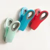 Bagklämmor Creative Magnetic Sealing Clip Plastic Snack Bag Sealed Fresh-Keeping Clip Magnet Storage Dedikerad en bra hjälpare i köket 0117