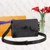 Designväskor ångare bagageutrymme bärbara plånbok mini axelpåsar högkvalitativ taurillon läder messenger cross body påse påse män kvinnor kamera väska plånböcker m81746