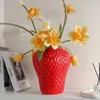 Vasi Simpatico vaso in ceramica a forma di fragola per fiori Vaso decorativo unico per sala da pranzo Centrotavola Mensola Decorazioni per la casa YQ240117