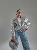 Chic Silver kvinnors falska lädermotorcykeljacka Elegant Loose Lapel Långärmad PU -kappa 2023 Autumn Lady Fashion Overcoat 240116