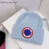 Kanda Goose Brand Hats Diseñador de lujo Sombrero de invierno Hombres Beanie Carta clásica Color sólido Gorro de lana para mujer Gorros para hombre Gansos canadienses White Fox 4534