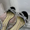 Mach Mach Sandals Tasarımcıları Topuklu Kadın Elbise Ayakkabı Pompaları Saten Glitter Crystal Bowknot Lüks Kadın Yüksek Topuk Slingback Fabrika Ayakkabı 35-41 Kutu 10A ile