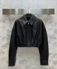 Jaqueta curta cáqui preta feminina de designer de luxo com logotipo de design de zíper jaqueta de couro de motocicleta à prova de vento jaqueta curta quente jaqueta bonita e versátil