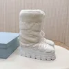 Botas de nylon gabardine après ski Bota après ski shearling Cordão superior de alta qualidade Forro de pêlo acolchoado removível Bota triangular de metal esmaltado com caixa