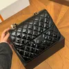 Chaneles New 24c Zaino Designer Luxury Women c Classic Diamond Stripe Chain Borse Fashion Book Zaini Shopping Portafoglio Borsa in vera pelle 10a Qualit