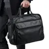 أزياء جلدية حقيقية الرجال A4 Office Bag Business Prosishs Casual Men's Travel Bag 15.6 BAPTOP COTTER COTTER BACS حقيبة حقيبة 240116