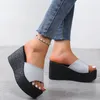 Sandálias verão mulheres chinelos cunhas plataforma praia flip flops tendência salto alto senhoras sapatos bombas grossas slides mujer 240117