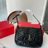 Exquisite Handbag Fashion New Crossbody Bag Envelope Classic Net Red High Appearance Level Star The Same Card Temperament Shoulder