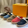 Designer luxe bontpantoffels ASPEN PLATFORM damesglijbaan pluizig pluche GEZELLIG PLAT COMFORT KLOMP muiltjes platte bloemen warme vrijetijdsschoenen muiltjes winter slijtplekken loafers 1.9 04