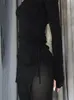 Женское платье с боковым разрезом и шнурком, черное платье с длинными рукавами, осенне-зимняя одежда, уличная одежда, базовое облегающее платье 240117