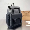 designerco Ch Lady and Men Nylon Men 2024Coa CH Designer Plecak Men Back Pack Handsome Light British Crossbody odporna na słynną torbę podróżną Coll Sdfj