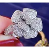 Goldstones Flower Luxury Ring 1.50CT Moissanite Solid 18k Gold Diamond Ring Fine Jewelry