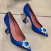 2024 Luxury Designer High Shoe Fashion Water Drill Sunflower Buckle 9.5cm Skin Bottom Party Wedding Pointy Real Silk Bekväm kvinnor Skor gratis transport