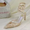 Rene Caovilla Kroonluchter Met kristallen verfraaide enkellaarzen schoenen met puntige neus slingback pumps stiletto sandalen voor dames van 7,5 cm en 9,5 cm Luxe ontwerpersavonden